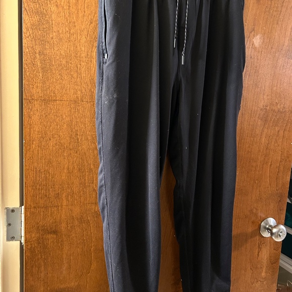 2 Kirkland Black Joggers Bundle - Picture 2 of 4